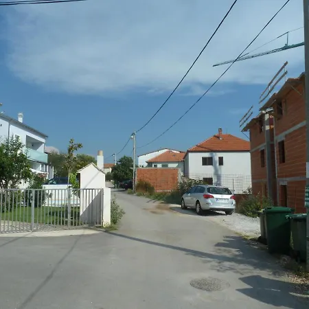 Gaj - Gaj Apartment
