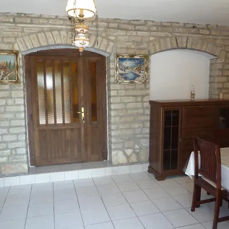 Gaj - Gaj Apartment